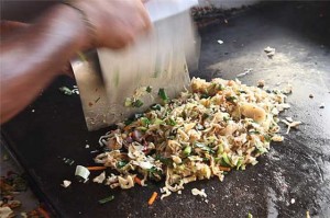 குடாநாட்டில் விலைக்கட்டுப்பாடு இன்றி இயங்கும் உணவகங்கள்